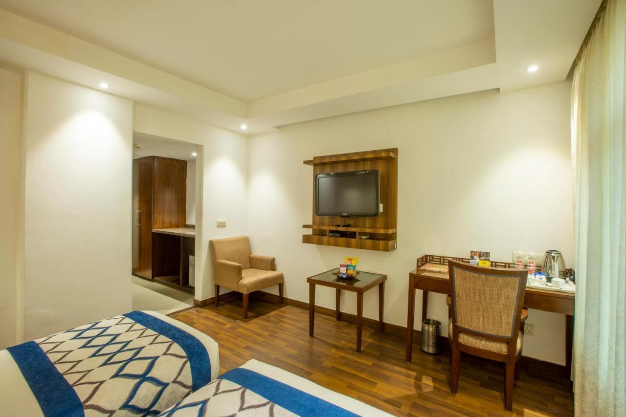 Hotel Arch Plaza - Near Yashobhoomi Convention Centre Dwarka New Delhi Exterior photo